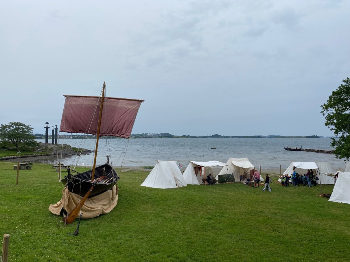 Vikingskip i Hafrsfjord. 