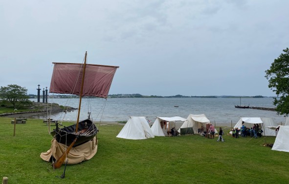 Vikingskip i Hafrsfjord. 