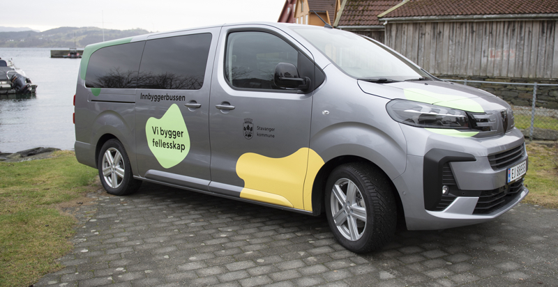 Innbyggerbussen: 8-seters Peugeot E-Traveller