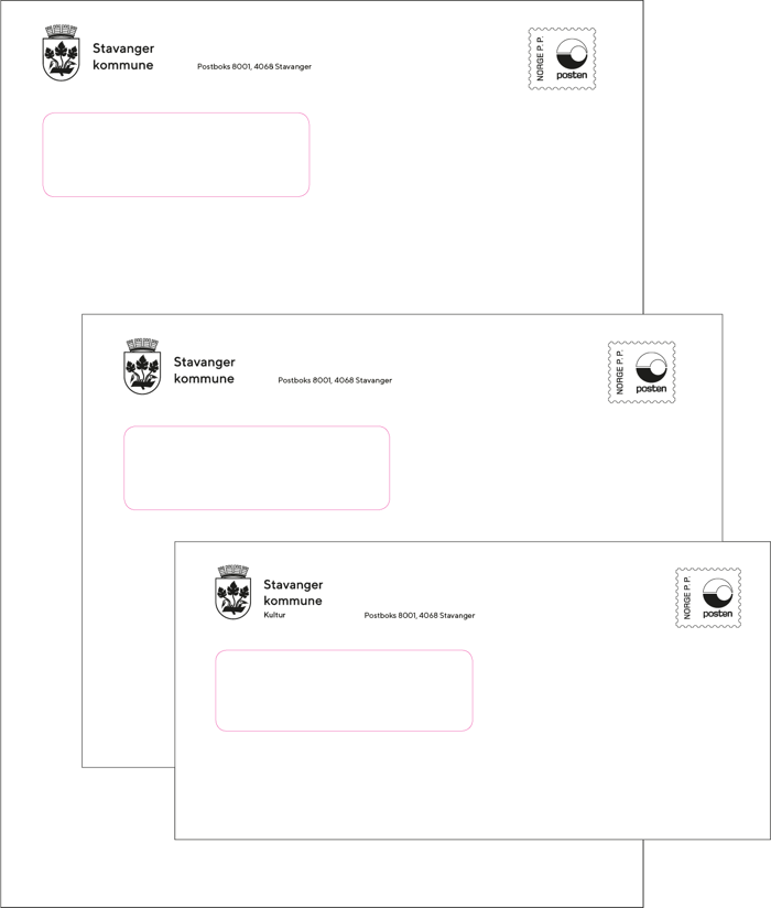 Konvolutter i tre størrelser, med logo plassert oppe i venstre hjørne.