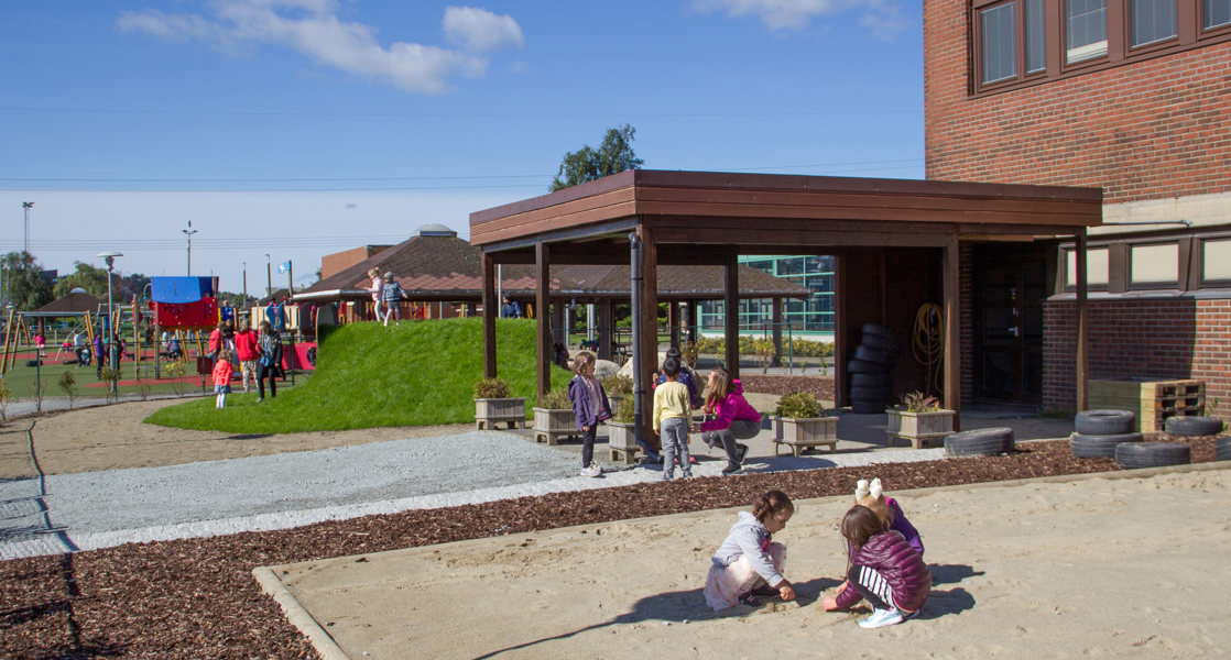 International School of Stavanger barnehage sandlek International School of Stavanger barnehage, sandlek, jpg