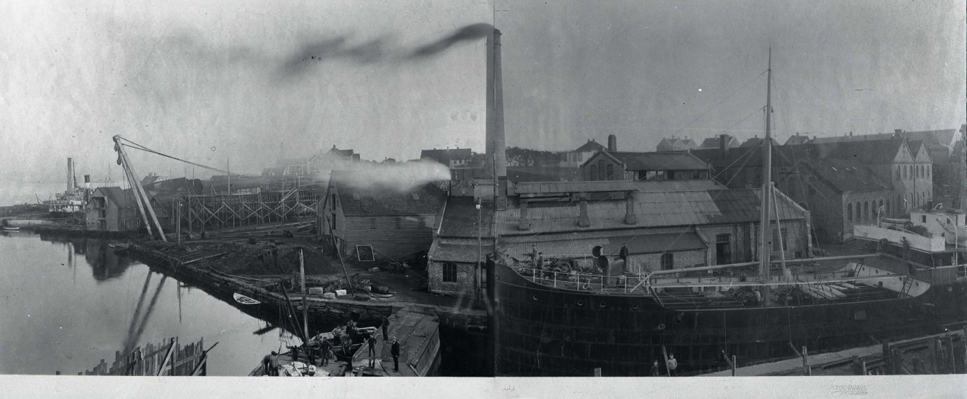 Gammelt foto av skipsbygging