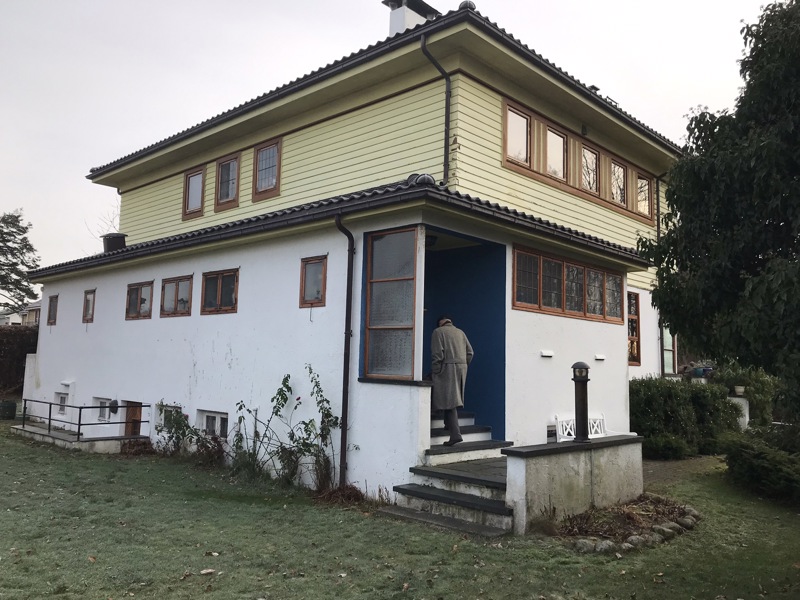 Inngangsparti Nordahl Griegs vei 