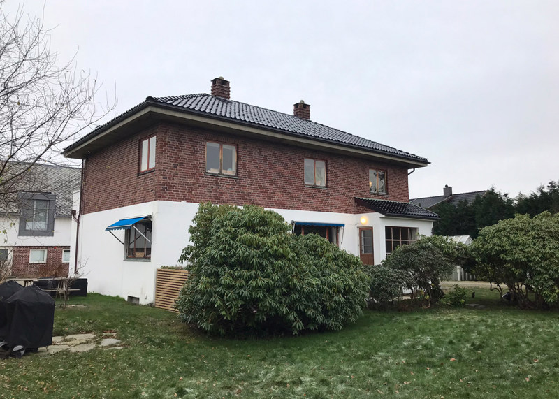 Øvre Stokkavei 69 er tegnet av den kjente funkis-arkitekten Gustav Helland. 