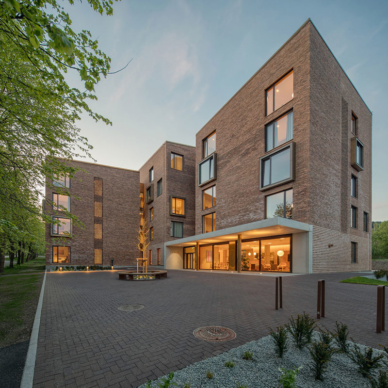 Inngangspartiet på Ydalir. 