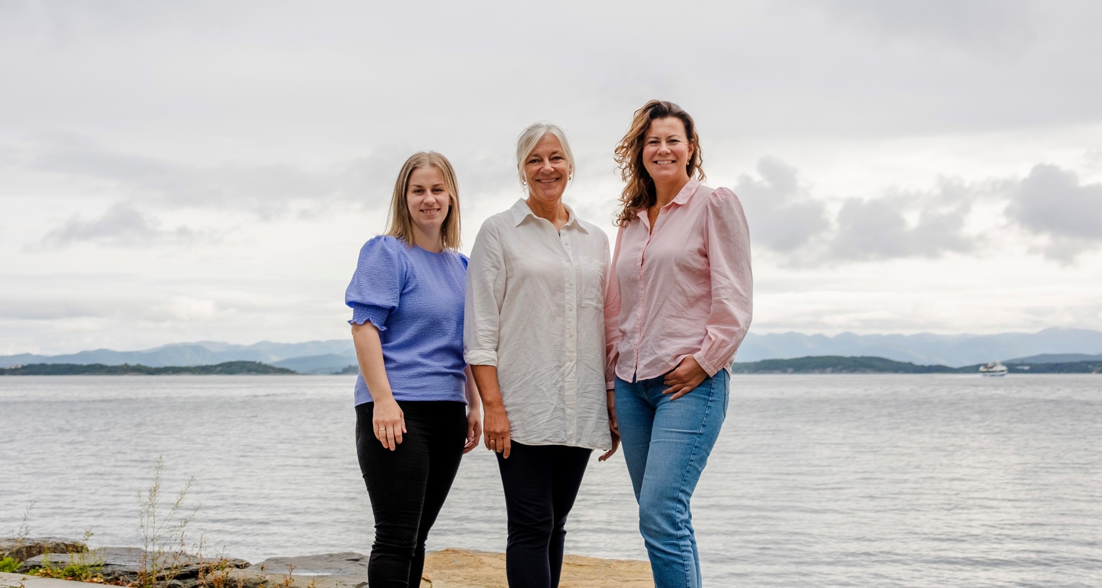 Bilde av ansatte i kommunalt palliativt team. Fra venstre: Hege Synnøve Hetland, Kari Ersland og Monica Hamre Forus Bilde av ansatte i kommunalt palliativt team. Fra venstre: Hege Synnøve Hetland, Kari Ersland og Monica Hamre Forus
