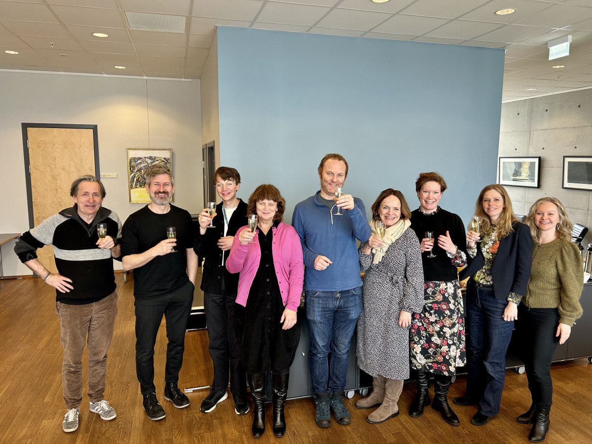 Markering av signert avtale om forskningssamarbeid mellom Stavanger 2025 og Universitetet i Stavanger