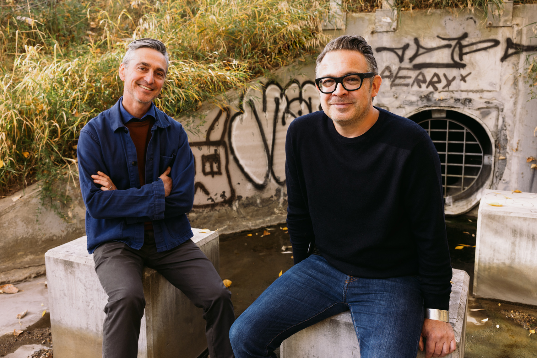 Kunstnerne Charles Blanc og Tristan Surtees. Portrettfoto.