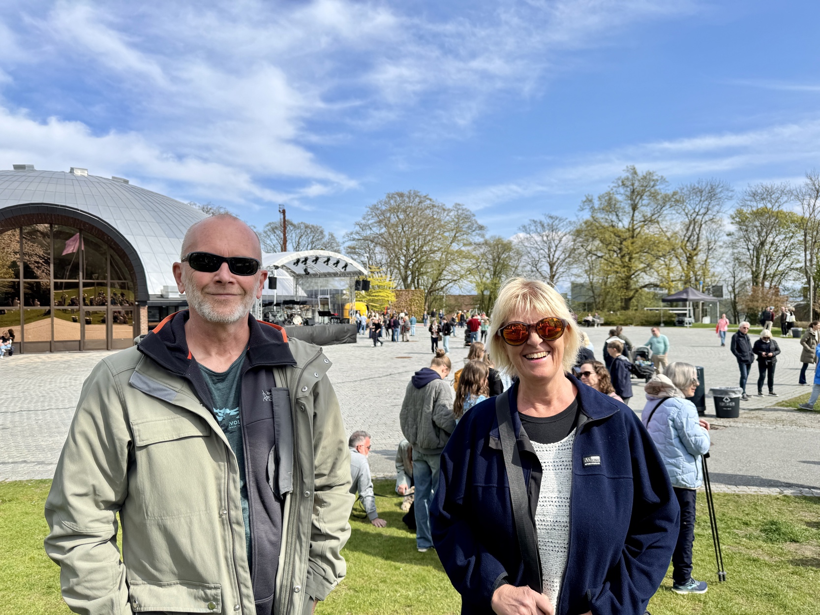 Jorunn Hagesæter og Bjørn Olav Lea på Byfest i Bjergstedparken.