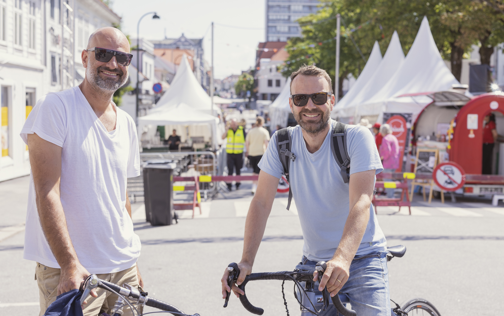 Gladmat i Pedersgata. Gladmat i Pedersgata.