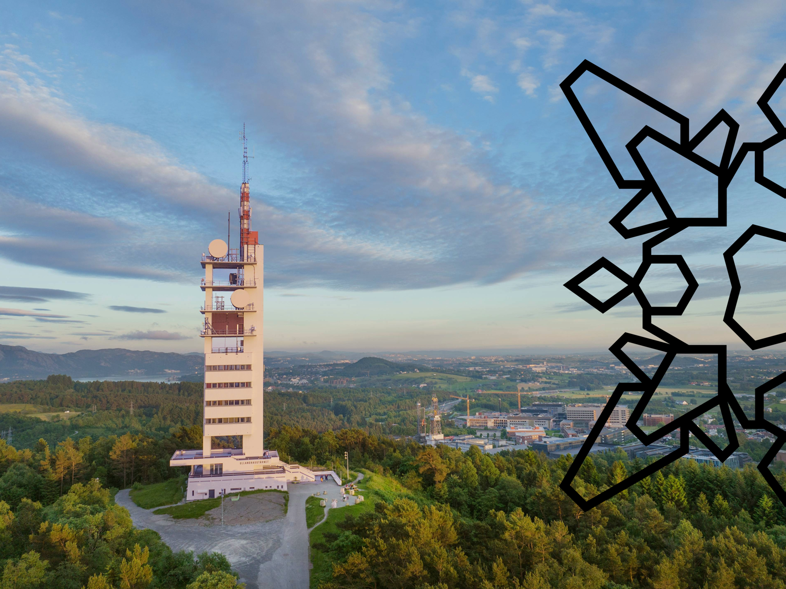 Ullandhaugtårnet med omslag