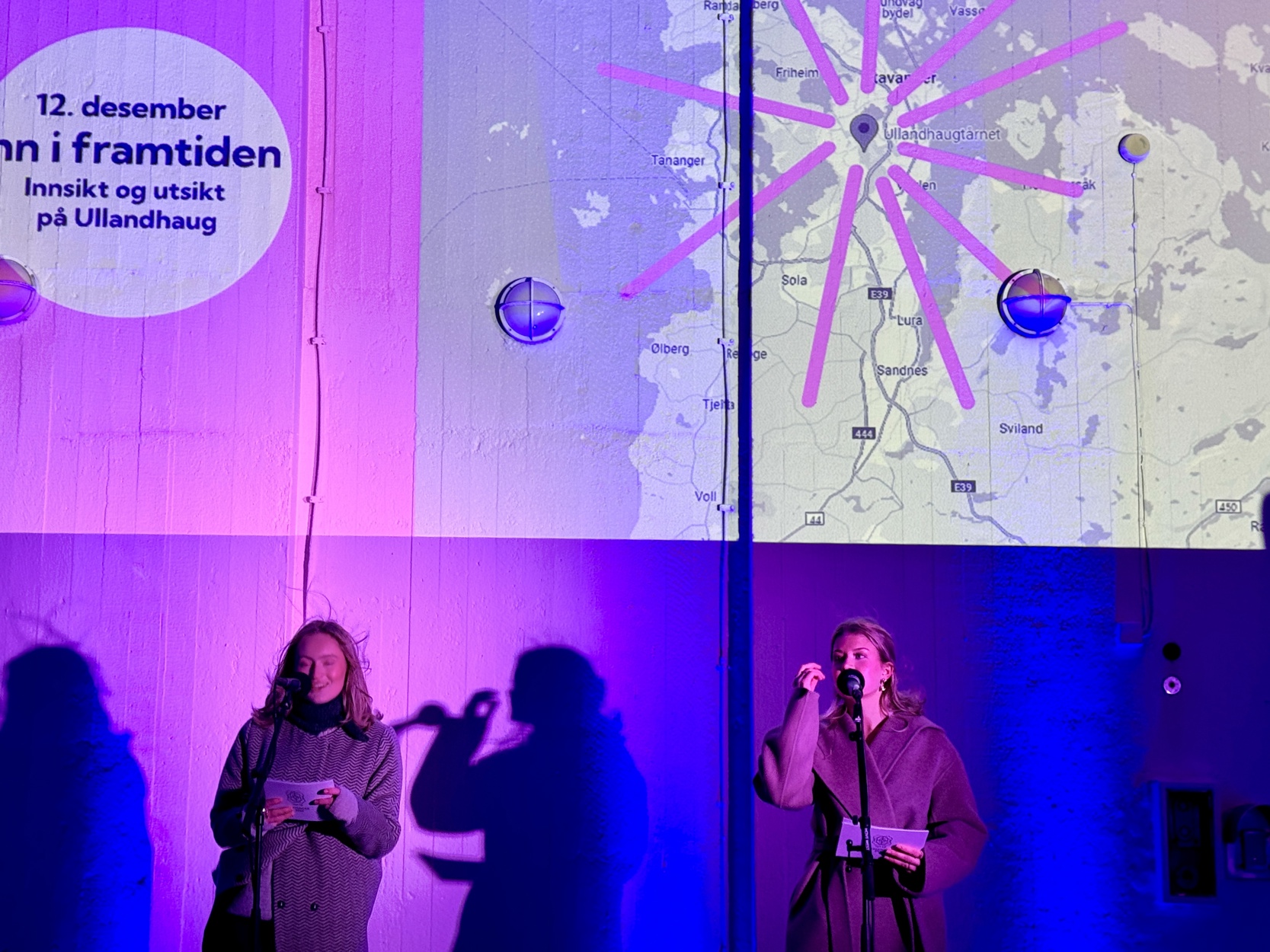 Ea Lykke Solbakken og Thea Sofie Madsen fra Hetland vgs. er engasjert i Inn i framtiden.