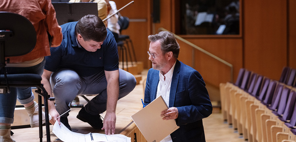 Ståle Kleiberg er en sentral norsk komponist fra Stavanger. Her er han sammen med dirigent Andris Poga. Ståle Kleiberg er en sentral norsk komponist fra Stavanger. Her er han sammen med dirigent Andris Poga.