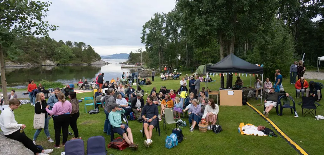Vassøy-festivalen i 2023 ga startskuddet til Øyhopp 2025. Foto: Tommy Kjær Andersen. Vassøyfestival 2023