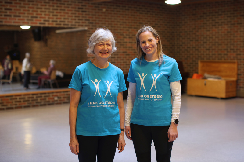 Ragnhild Fiskå, hos Fysio-og ergoterapitjenesten søker flere frivillige trenere som Else Høgalmen, til treningstilbudet Sterk og stødig.