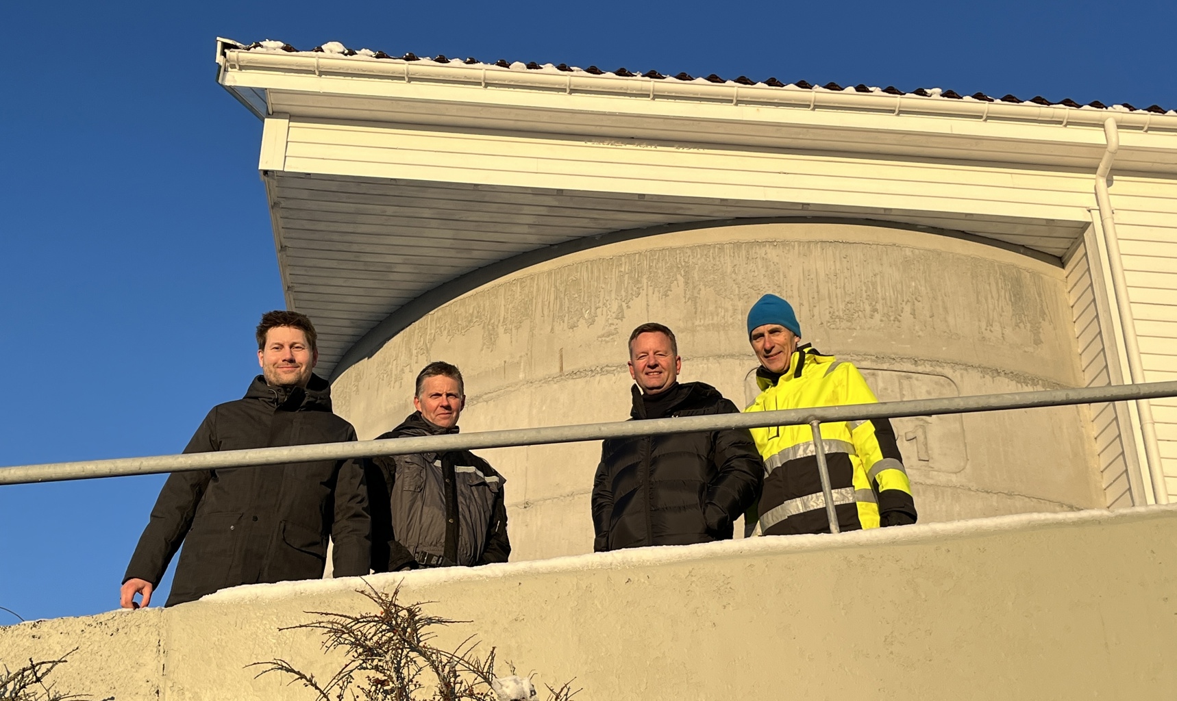 Leder av utvalg for klima og natur Kjartan Alexander Lunde, bonde Eirik Voll, nestleder Nils Petter Flesjå og landbrukssjef Geir Helge Rygg. Leder av utvalg for klima og natur Kjartan Alexander Lunde, bonde Eirik Voll, nestleder Nils Petter Flesjå og landbrukssjef Geir Helge Rygg.