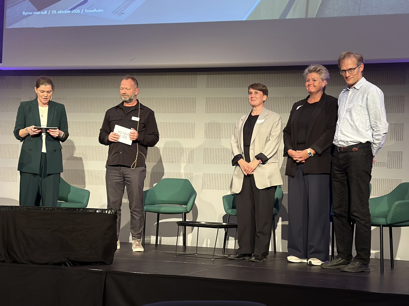 Kristin Solhaug Næss, DOGA og Bjarne Uldal, Nordic Egde, sammen med Mission-lederne
Sofi Obrestad Halling, Oslo kommune, Helene Gram, Stavanger kommune og Hans Einar Lundli, Trondheim kommune.
