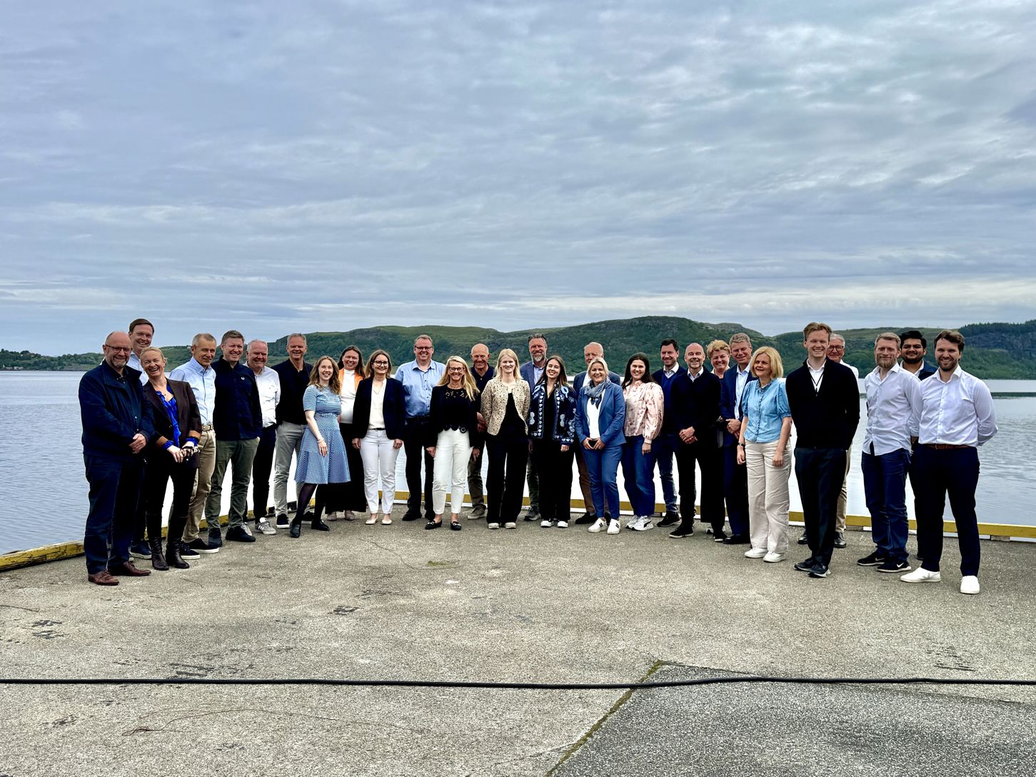 Samlet på Utstein kloster: Hele bredden av Rogalands CCS-miljø møttes i historiske omgivelser på Mosterøy. Både store industriaktører, lokale energiselskaper, shippingmiljøer, forskningsinstitusjoner og regionens myndigheter står nå sammen om et felles høringssvar til staten.