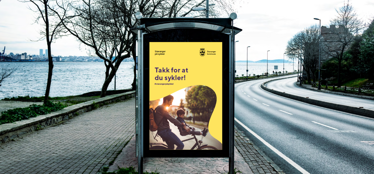 Legg merke til at farger og bildebruk tillater forskjellig uttrykk på ulike budskap, samtidig som øyformene og kommunevåpenet viser at det er Stavanger kommune som står bak.