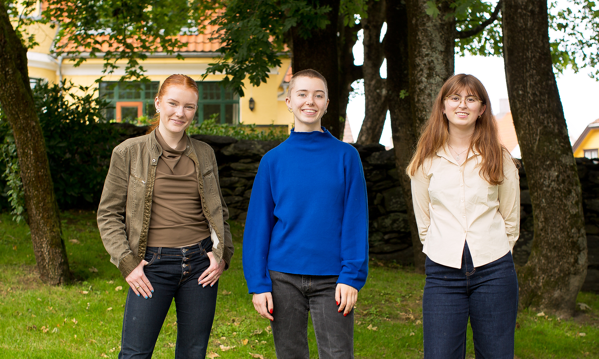 Dette er folkene bak kontoene Græla grønne greier (f.v. Linnéa Karlsson, Emily Foss Morgan, Maria Huster Wiik) Gruppebilde av de nye ansatte i Græla grønne greier