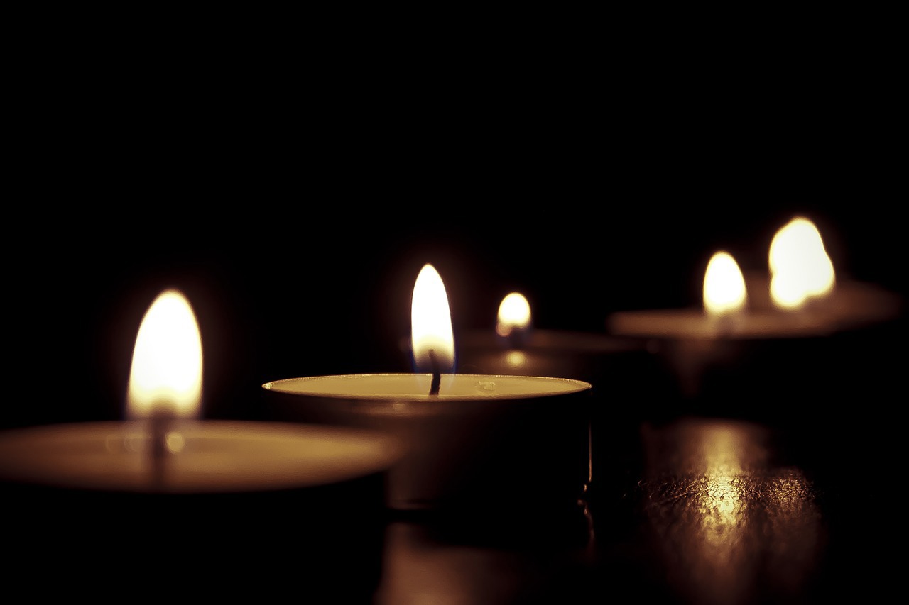 Levende lys. Earth Hour. Foto: Pixabay