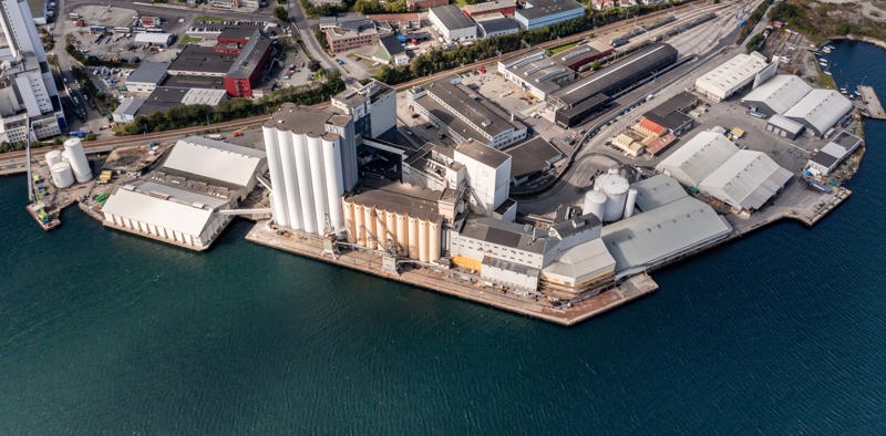 dronebilde avFelleskjøpet. Foto: Felleskjøpet