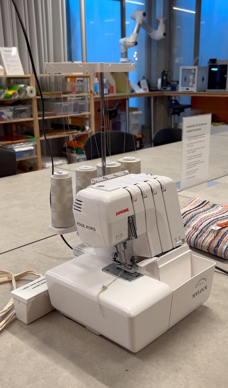 Du kan sy på symaskin på Verkstedet på Sølvberget