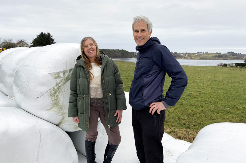 Miljøvernsjef Jane Nilsen Aalhus og landbrukssjef Geir Helge Rygg. 