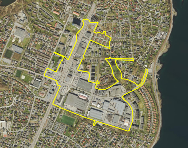 Kart over Mariero-område, med gul strek som markerer revidert plangrense til sluttbehandling. Omfatter bl.a. bussveien og næringsområdet rundt Coop Obs.