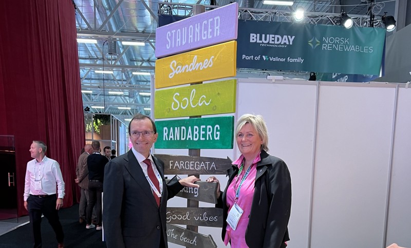 Utenriksminister Espen Barth Eide og næringssjef Anne Woie.
