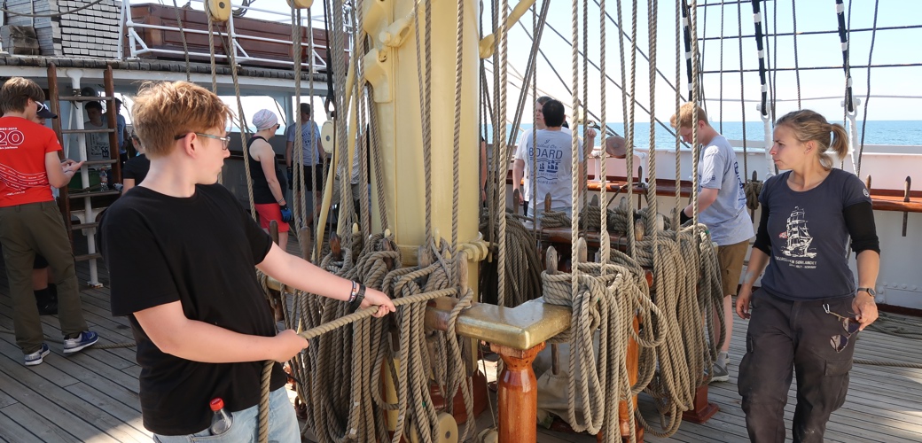 Medseilere i aksjon.